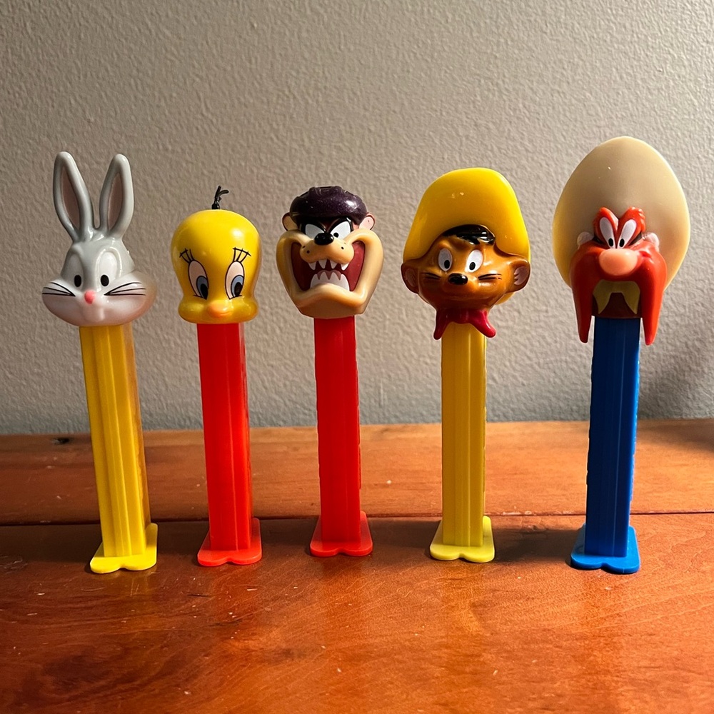 Vintage PEZ Looney Tunes lot of 5 Warner Brothers